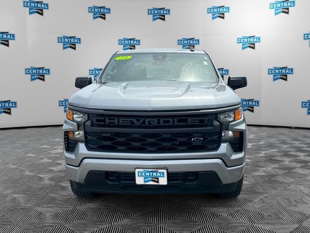 Used 2023 Gray Chevrolet Custom image 8