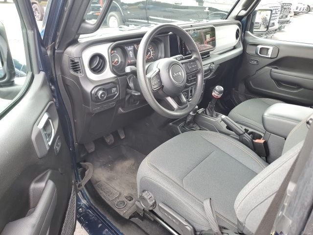 Used 2025 Blue Jeep Sport image 12