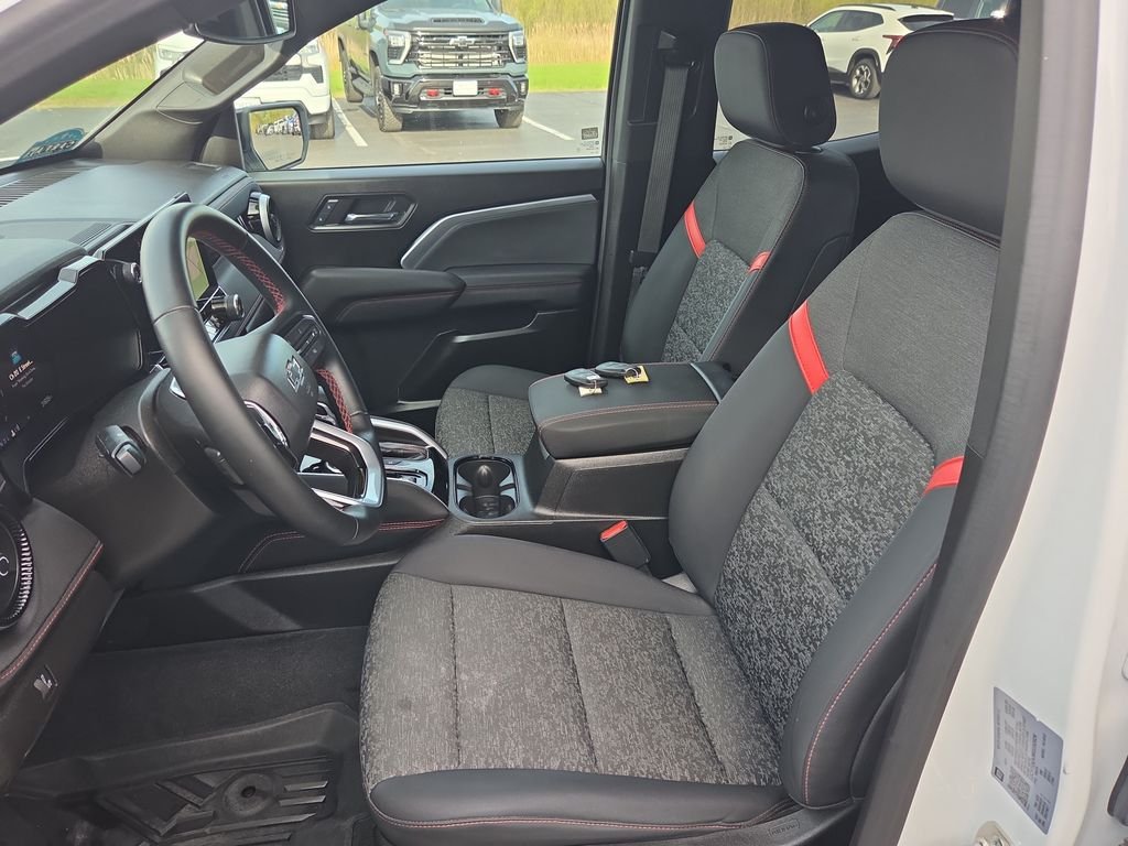 Used 2024 White Chevrolet Z71 image 26
