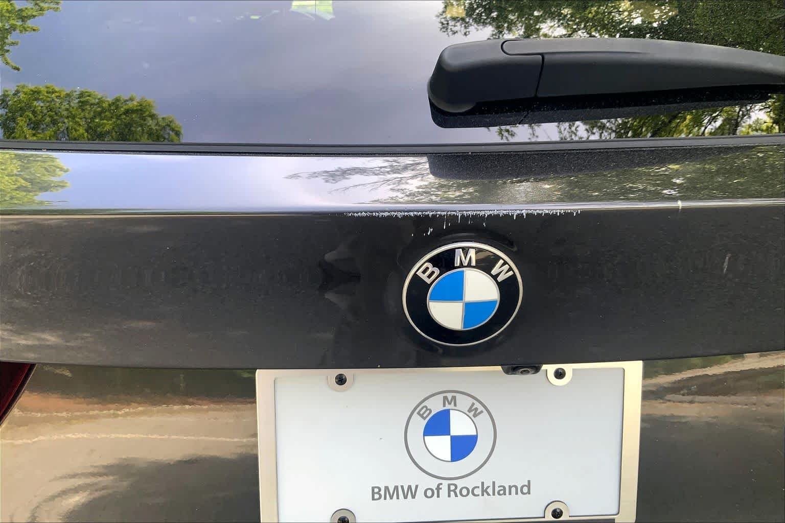 Used 2020 Dark Graphite Metallic BMW M40i image 30