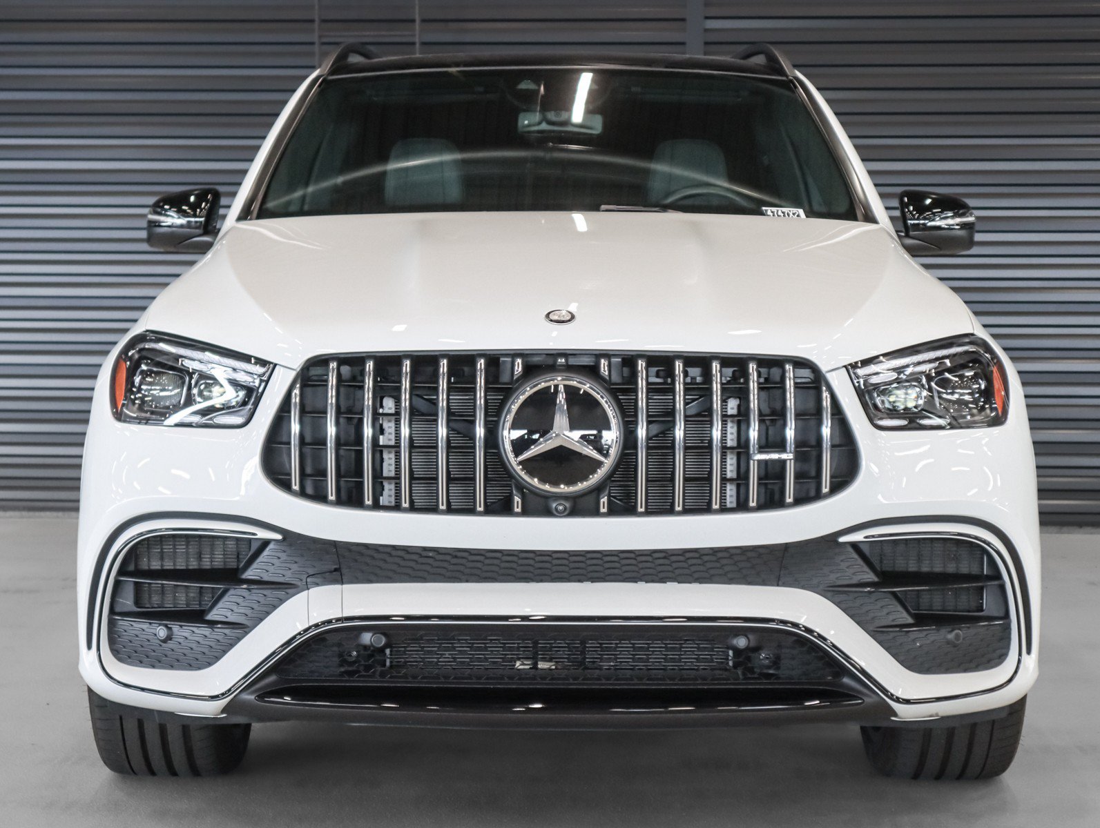 Used 2026  Mercedes-Benz AMG® GLE 63 S image 11