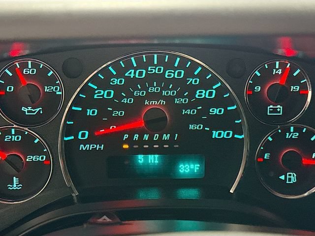 2025 Chevrolet Express Cargo Work Van - Photo 13