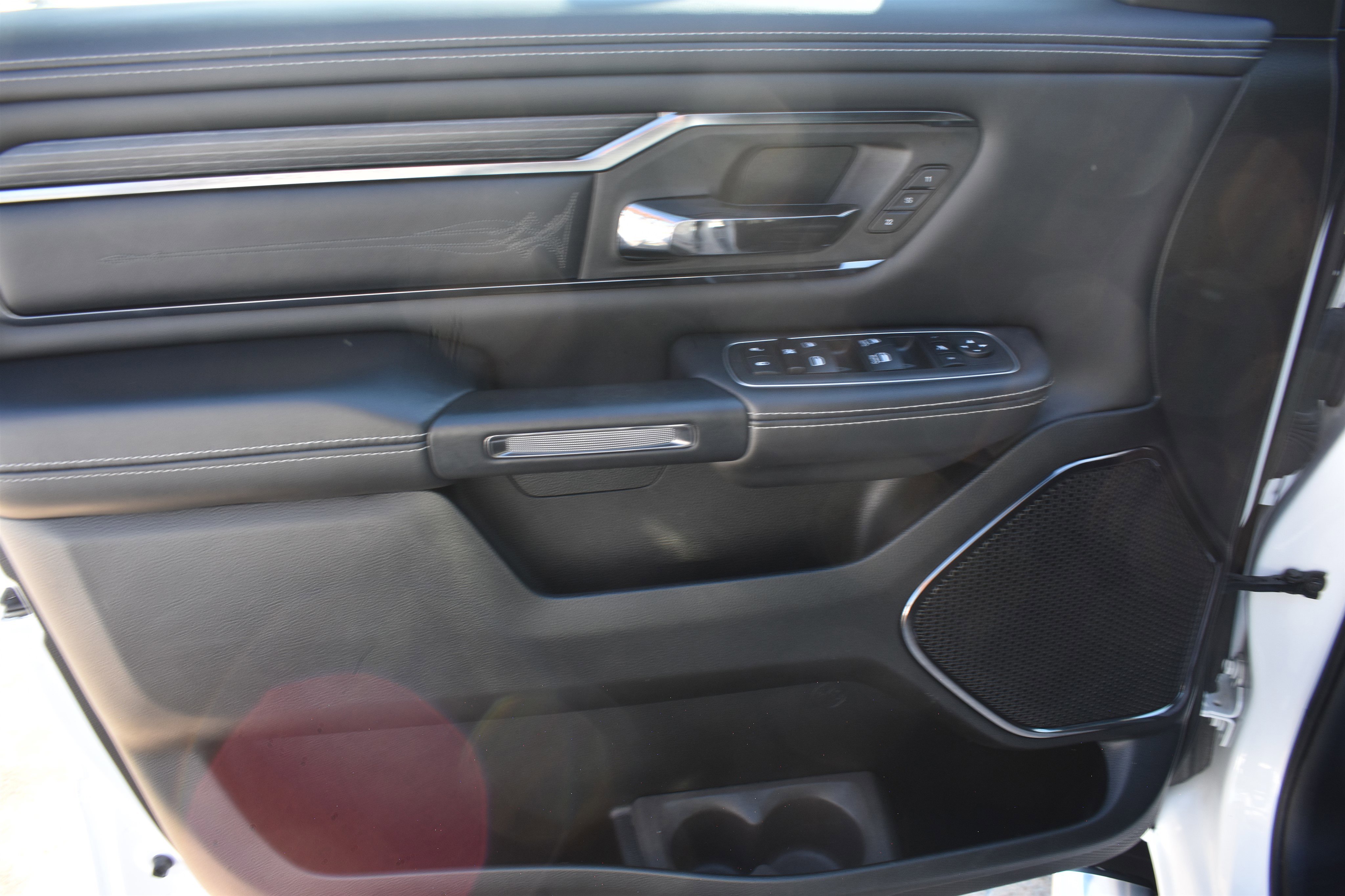 2024 RAM Ram 1500 Pickup Limited - Photo 16