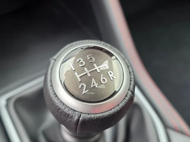 New 2026 IGNITION RED Subaru Limited image 30