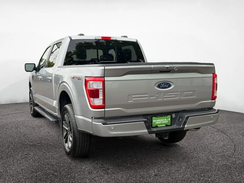 Used 2023 Silver Ford Lariat image 3