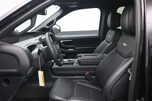 New 2026 Agate Black Metallic Ford MAX Platinum® image 6
