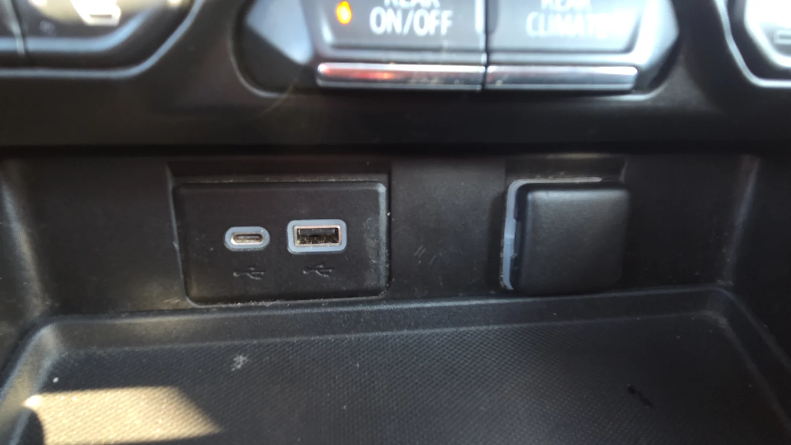 Used 2021 Black GMC AT4 image 39