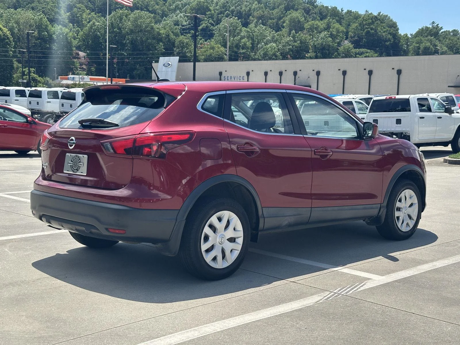 Used 2019 Scarlet Ember Tintcoat Nissan S image 7