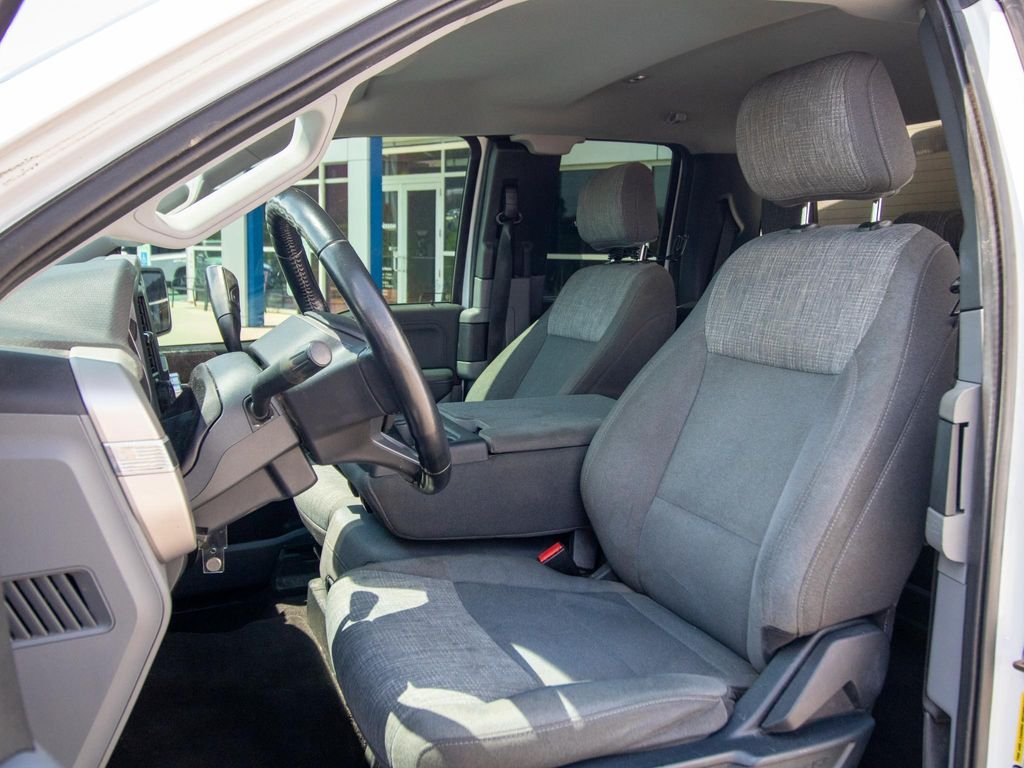 Used 2021 White Ford XLT image 7