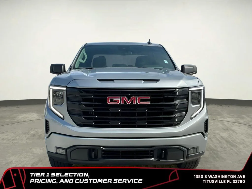 New 2026 Sterling Metallic GMC Elevation image 12