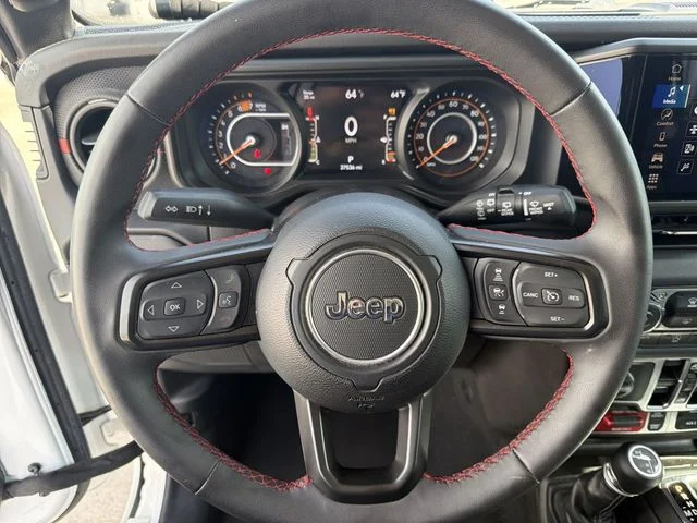 Used 2024 White Jeep Rubicon image 16