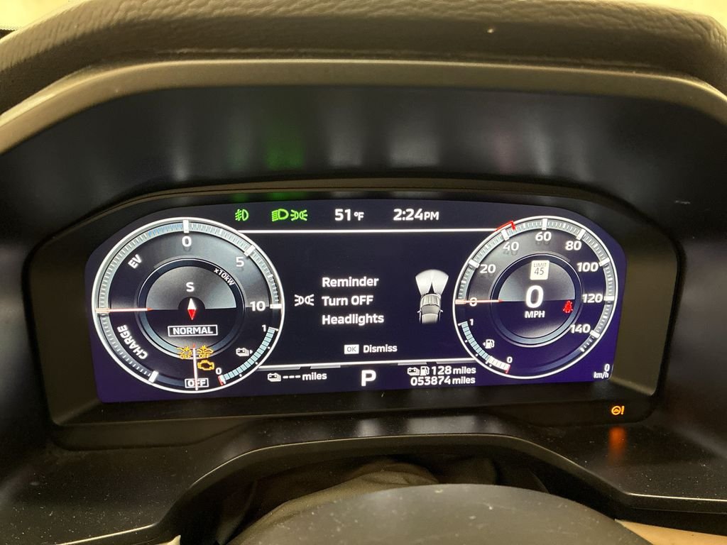 Used 2024 White Mitsubishi SEL image 17