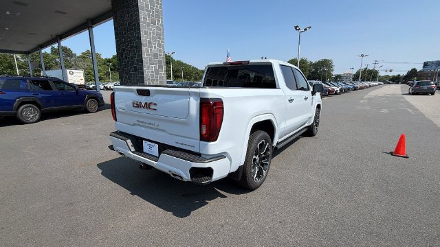 2026 GMC Sierra 1500 Denali - Photo 7