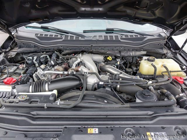 2022 Ford F-450 Super Duty Platinum - Photo 28