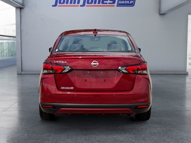 Used 2025 Scarlet Nissan 1.6 SV image 4