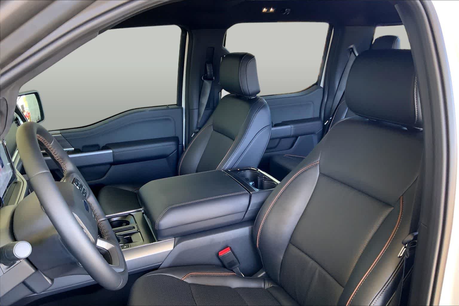 New 2026 Star White Metallic Tri-Coat Ford Lariat® image 9