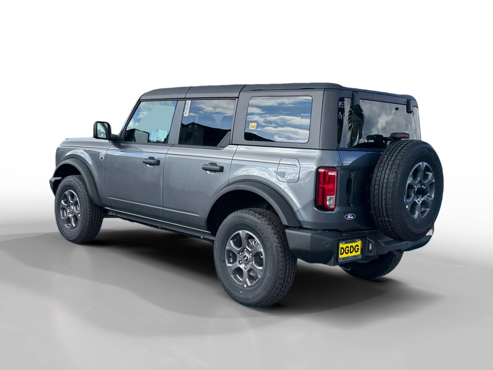 New 2026 Carbonized Gray Metallic Ford Big Bend image 3
