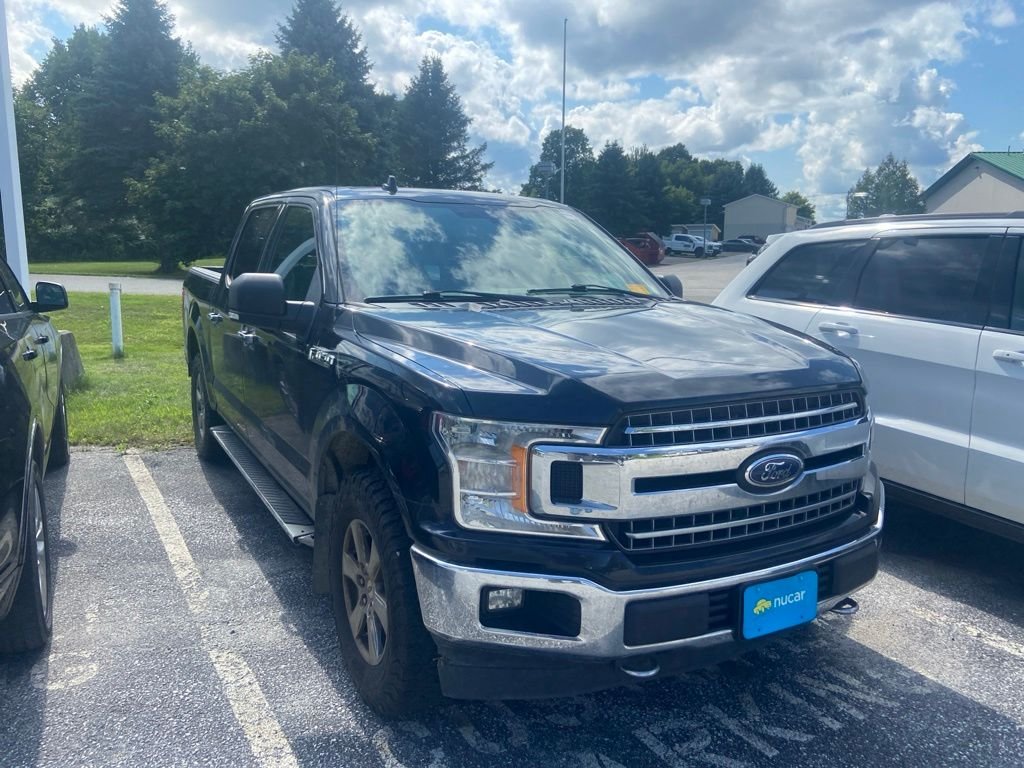 Used 2018 Blue Ford XLT image 1