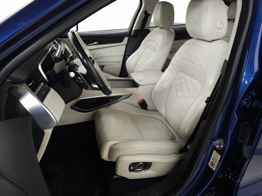 2022 JAGUAR F-PACE - Image 15