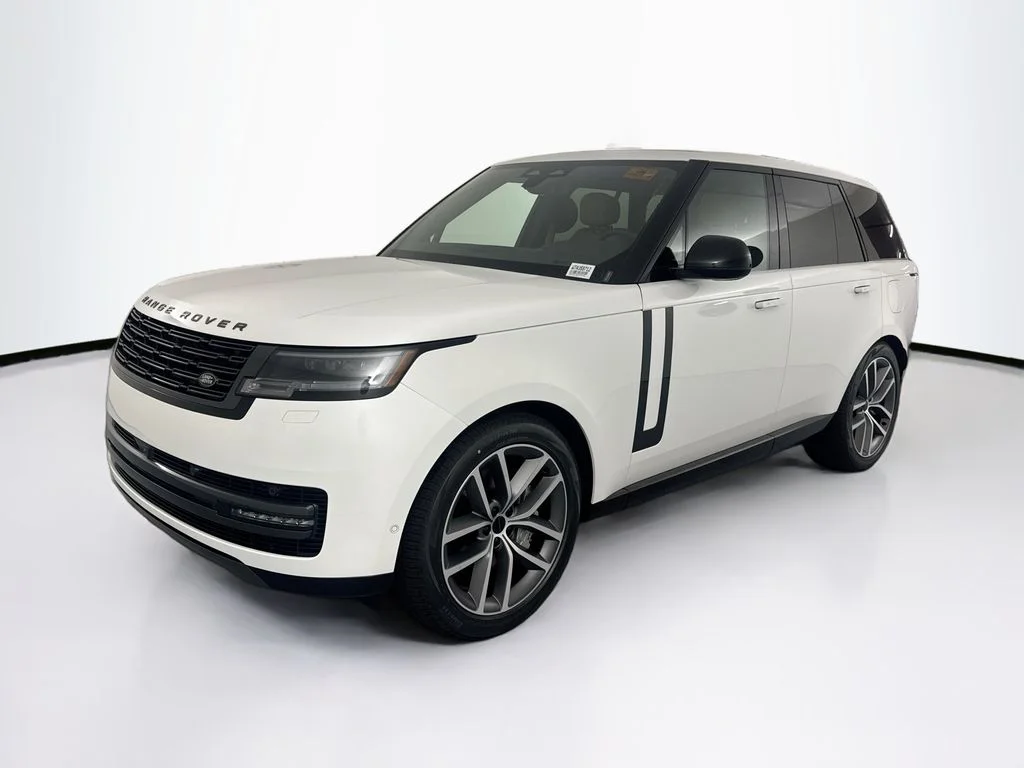 New 2026 Ostuni Pearl White Land Rover SE image 1