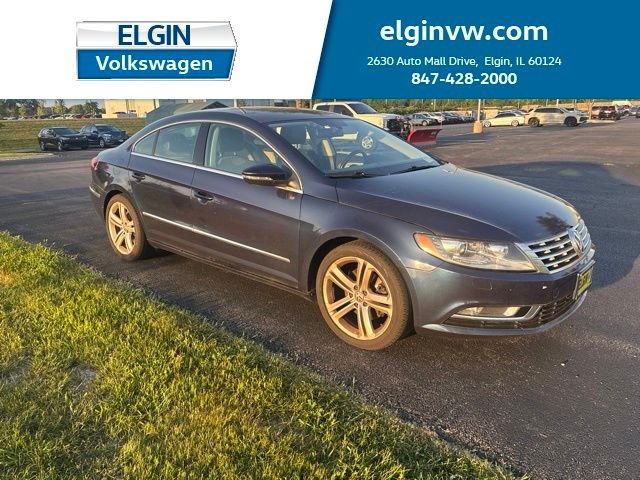 Used 2013  Volkswagen 2.0T Sport Plus image 1