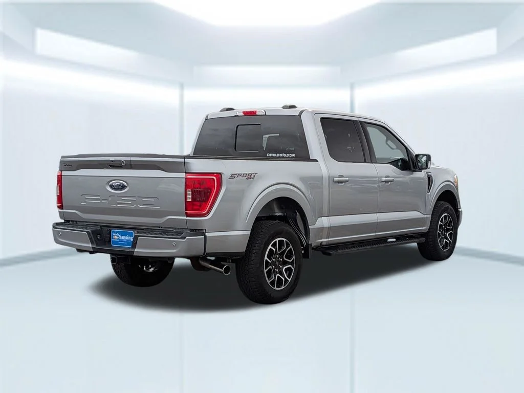 Used 2023 Silver Ford XLT image 6