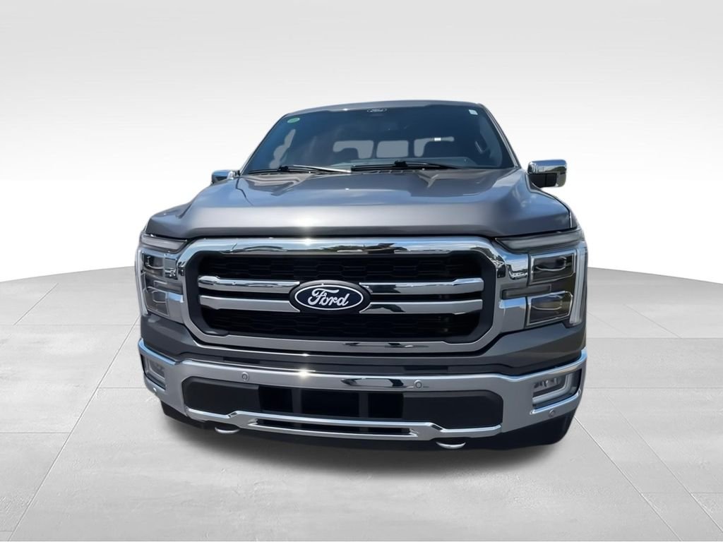 Used 2024 Gray Ford Lariat image 3