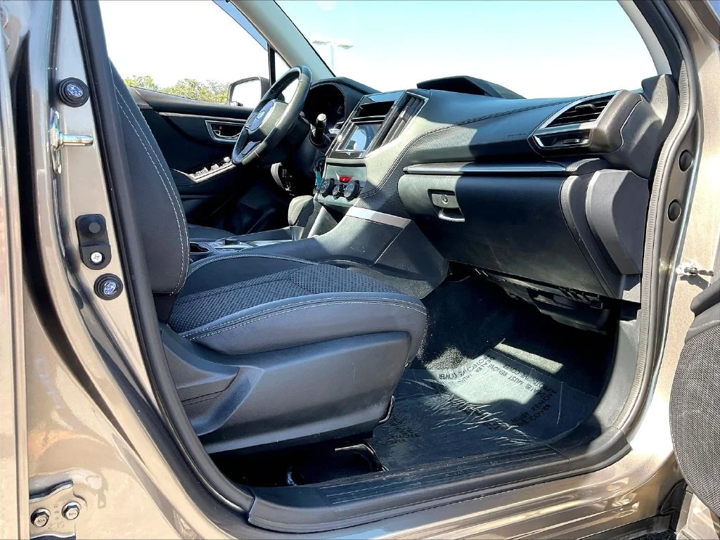 Used 2019 Sepia Bronze Metallic Subaru Premium image 33