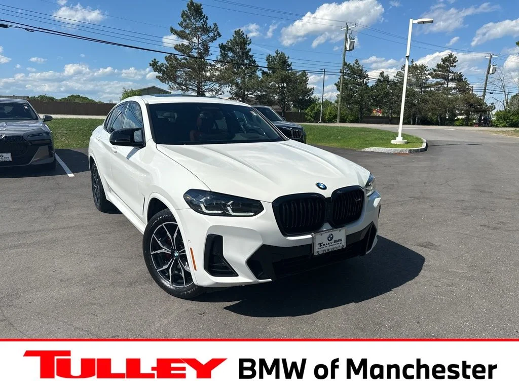 2024 BMW X4 M40i's photo