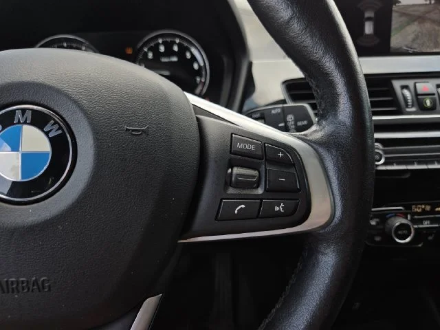 Used 2020 Jet Black BMW sDrive28i image 24
