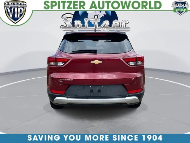 Used 2025 Red Chevrolet LT image 8