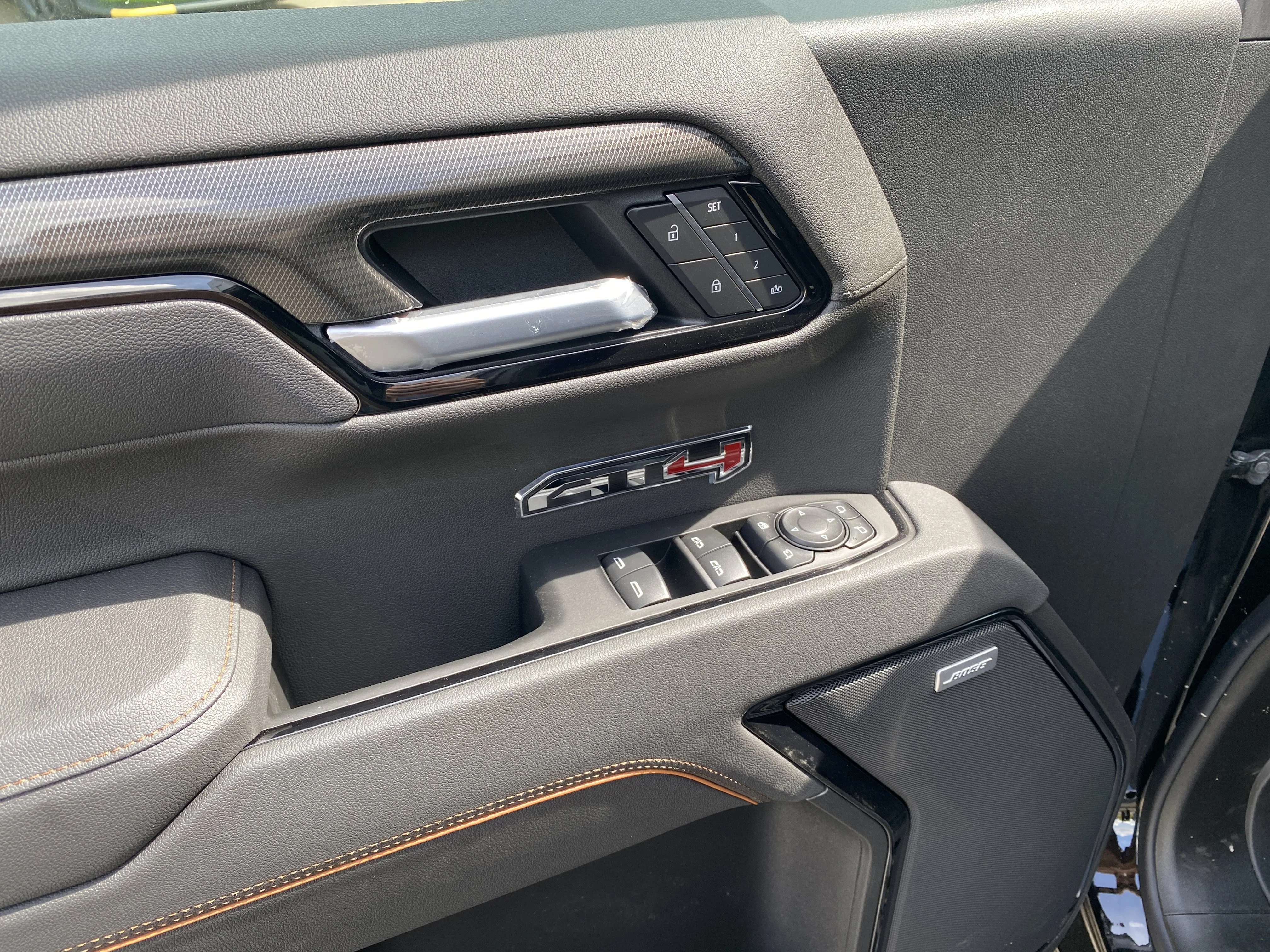 New 2026 ONYX BLACK GMC AT4 image 26