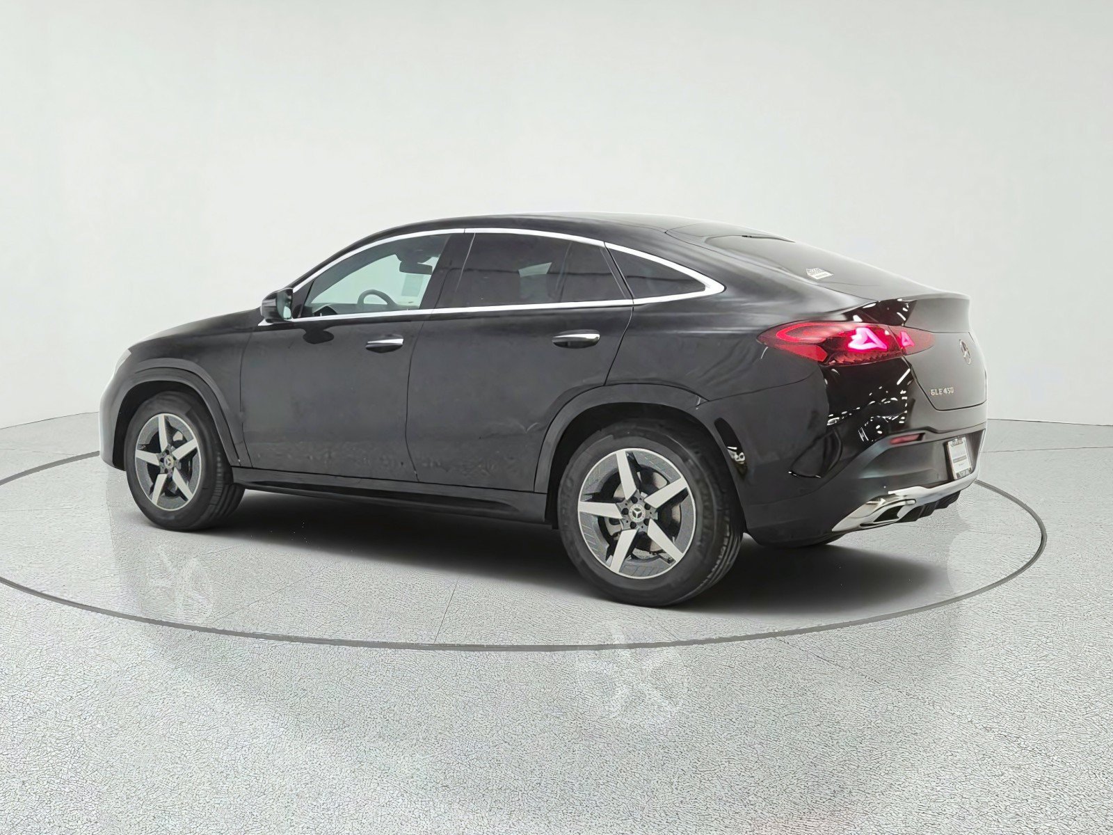 New 2027 Obsidian Black Metallic Mercedes-Benz GLE 450 4MATIC® Coupe image 28
