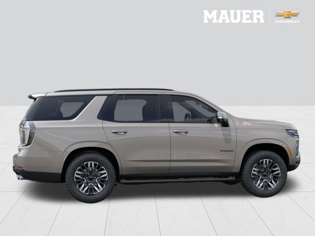 2027 Chevrolet Tahoe Z71 - Photo 6