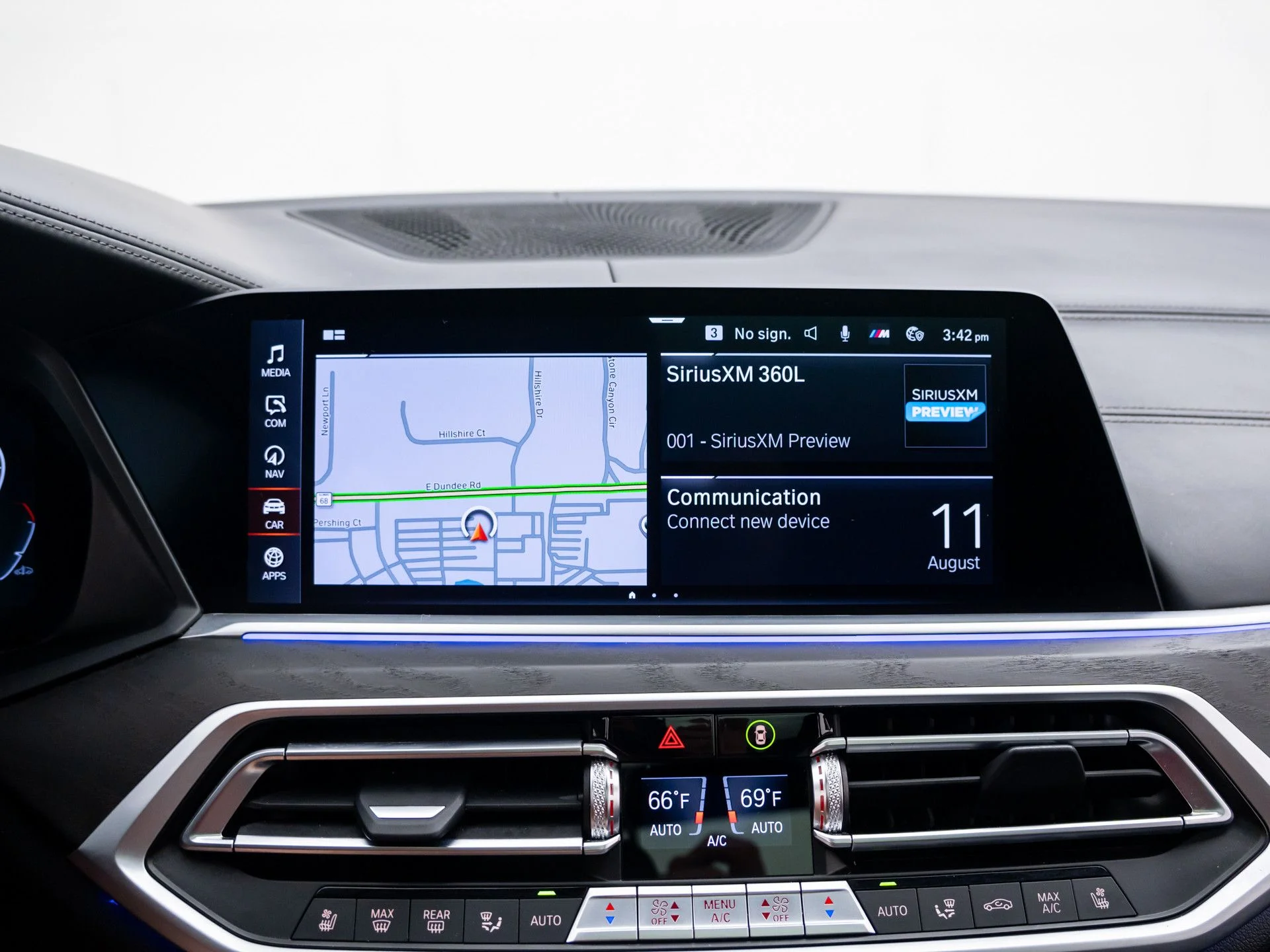 Used 2022 Black BMW M50i image 25
