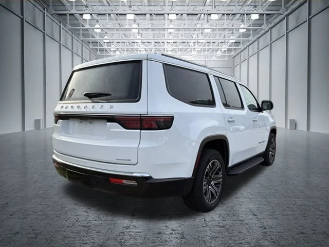 Used 2024 White Jeep Series II image 3