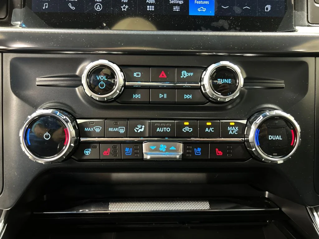 New 2026 White Ford Platinum image 27