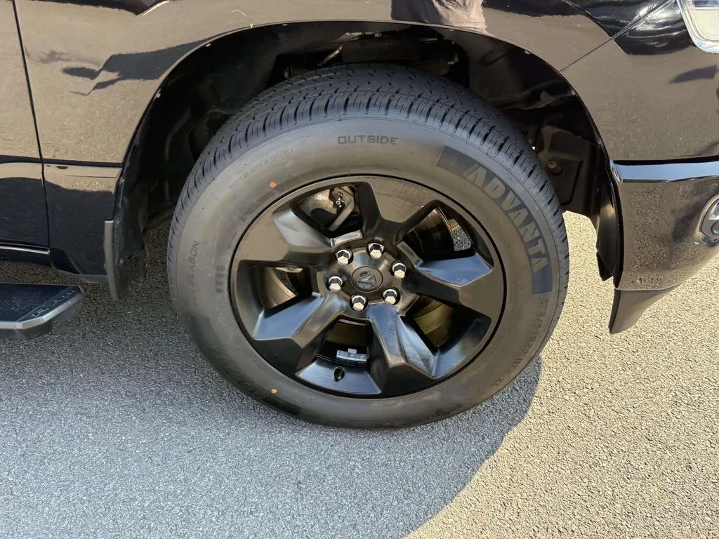 Used 2019 Black Ram Big Horn/Lone Star image 11