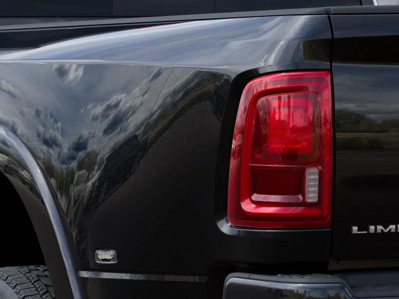 New 2026 Diamond Black Crystal Pearlcoat Ram Limited image 9