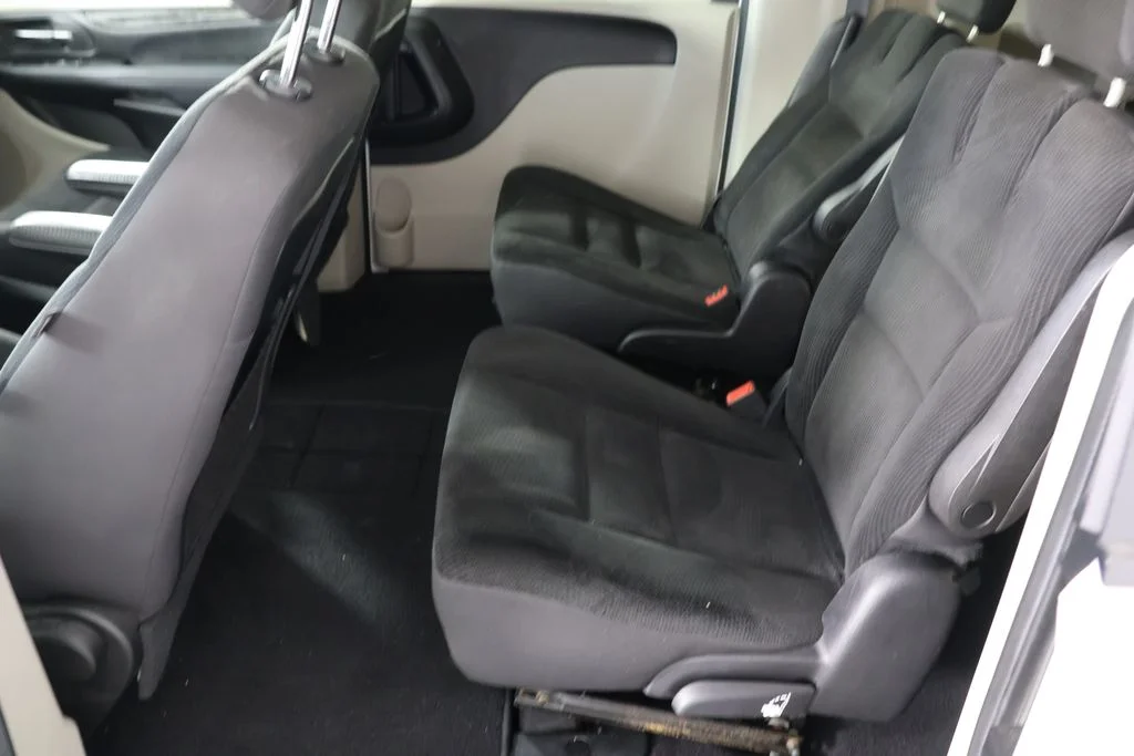 Used 2019 White Dodge SE image 14