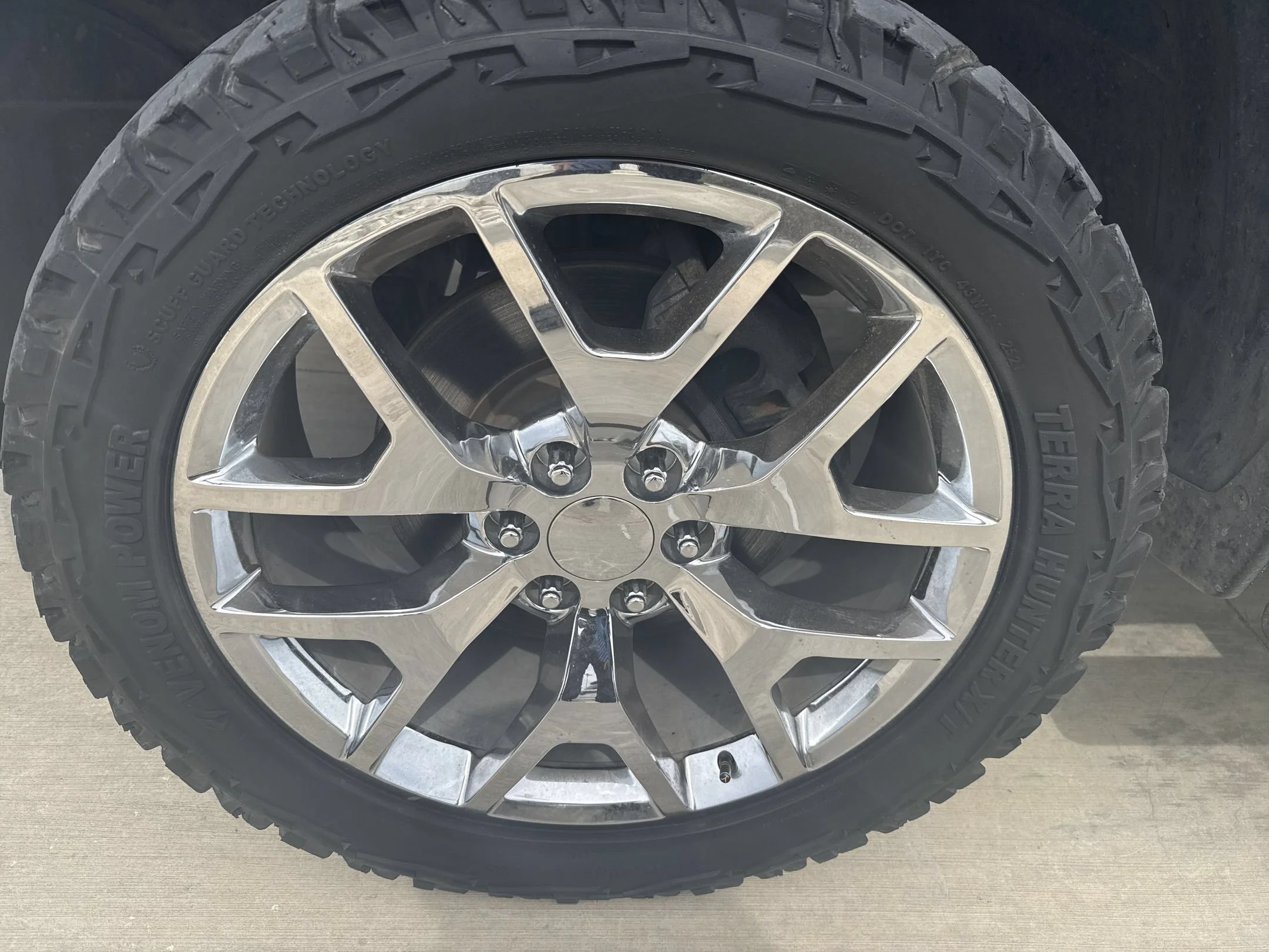 Used 2019 Blue Ram Big Horn/Lone Star image 7