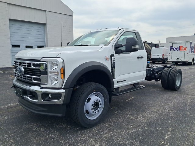 2025 Ford F-600SD F-600® XL