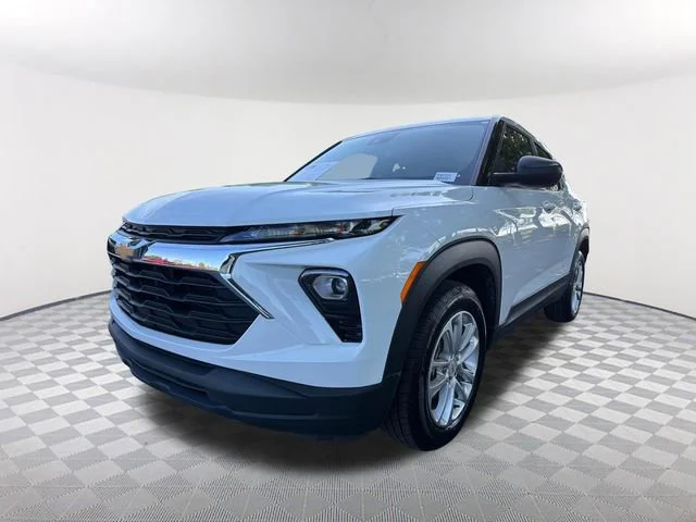 Used 2024 Summit White Chevrolet LS image 1
