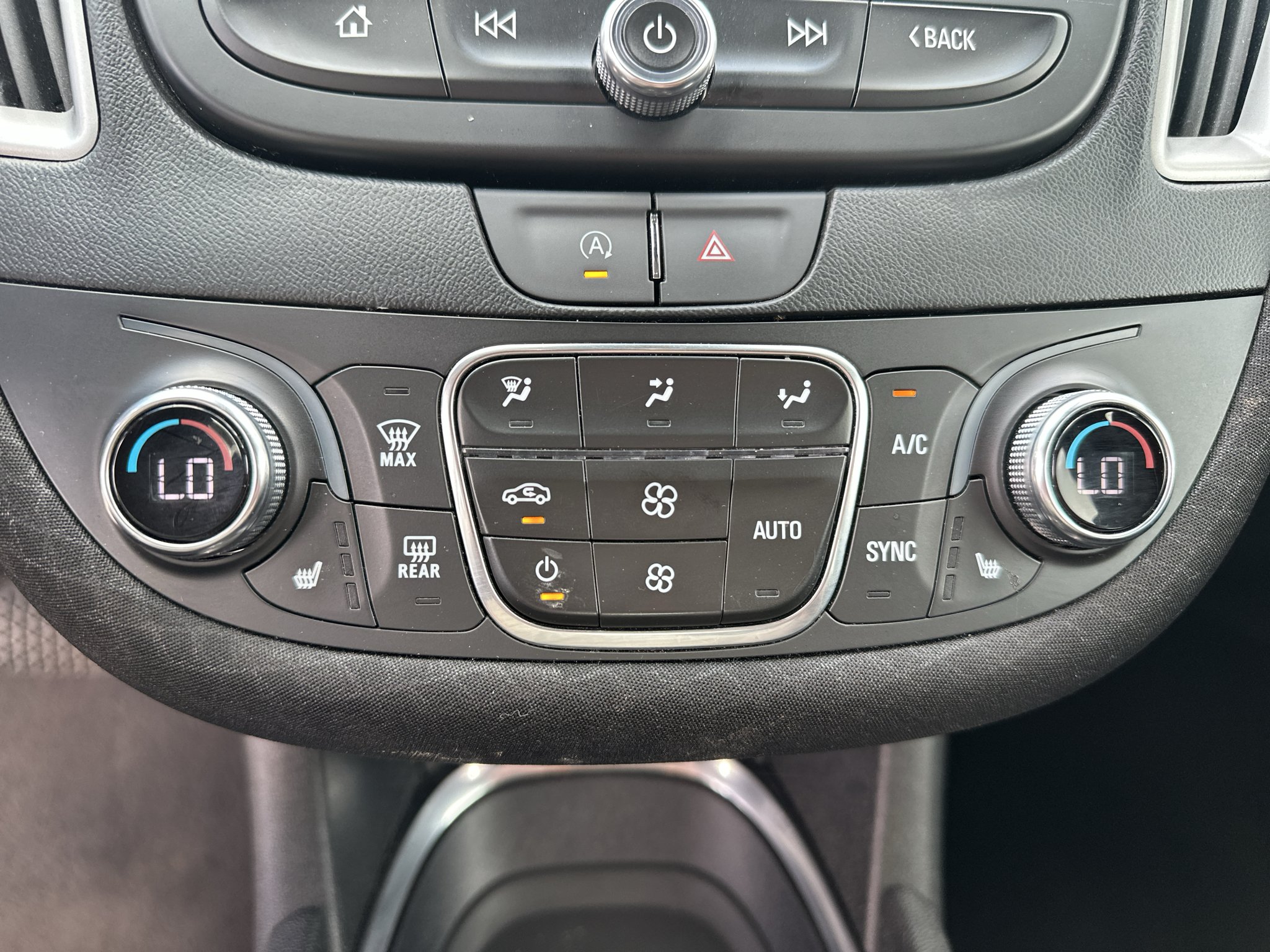 Used 2024 Sterling Grey Metallic Chevrolet LT (1LT) image 23