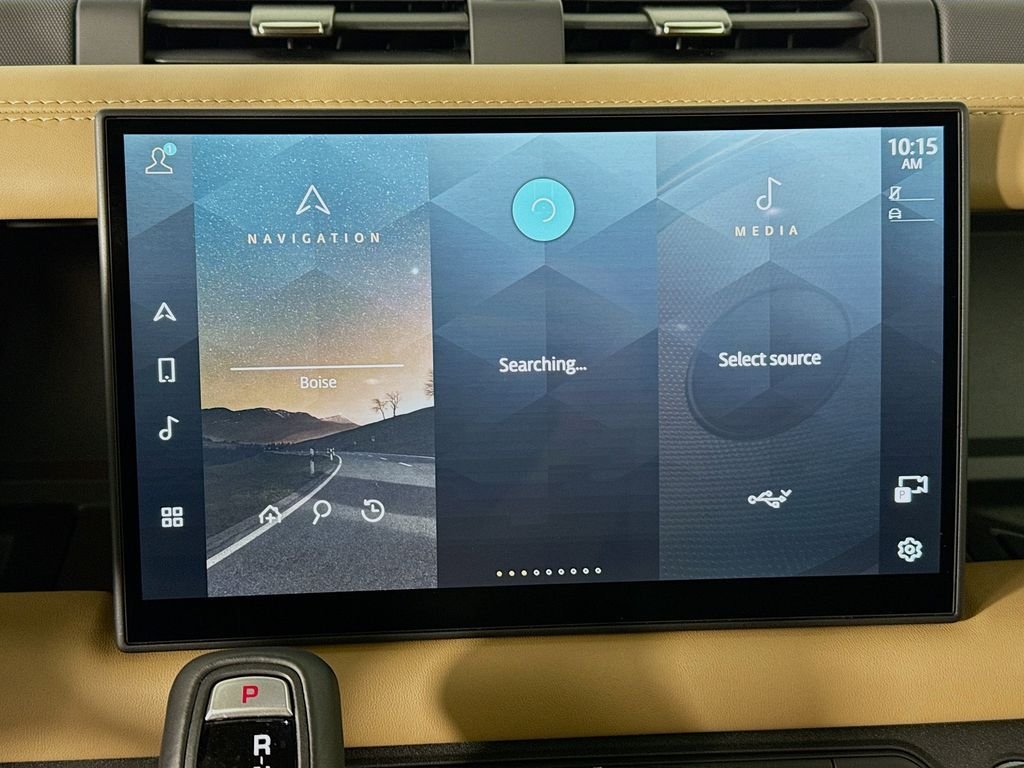 New 2025 Sedona Red Land Rover S image 14