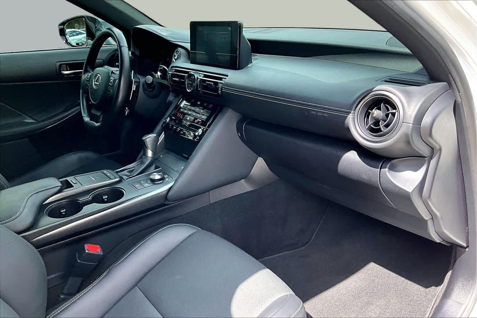 Used 2024 Ultra White Lexus F SPORT Design image 19
