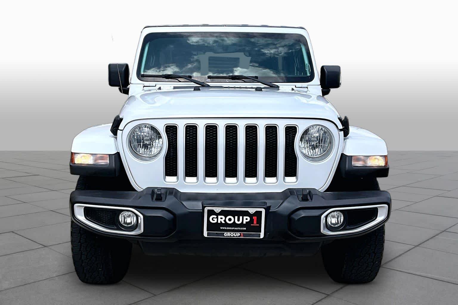 Used 2023 Bright White Clearcoat Jeep Sahara image 4