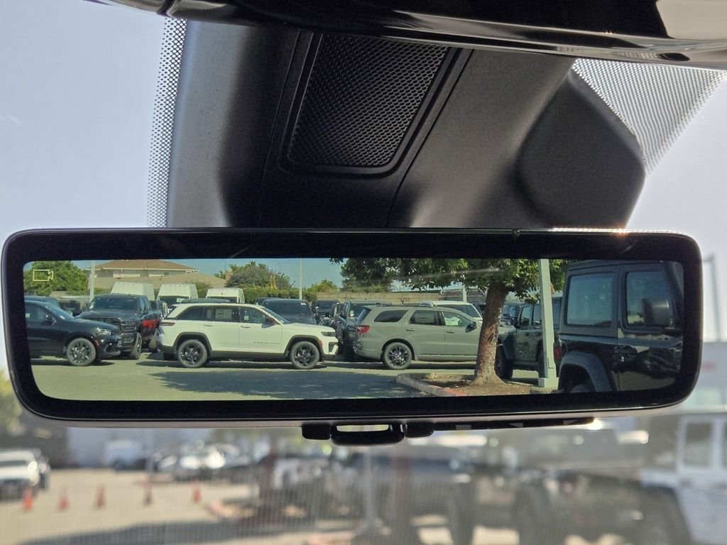 New 2026 Steel Blue Exterior Paint Jeep Summit Reserve image 13