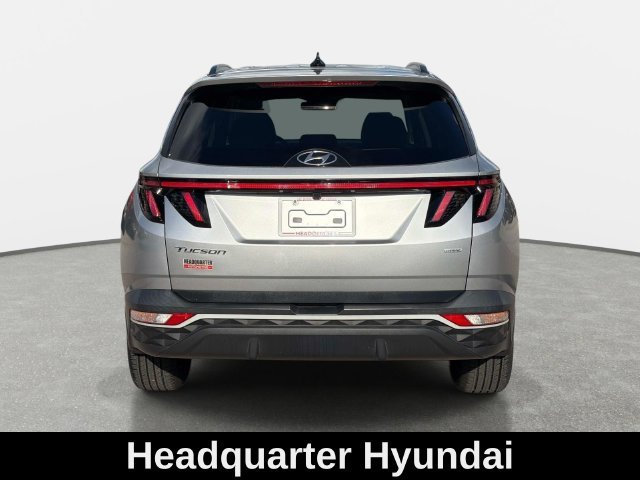Used 2023 Silver Hyundai SEL image 3