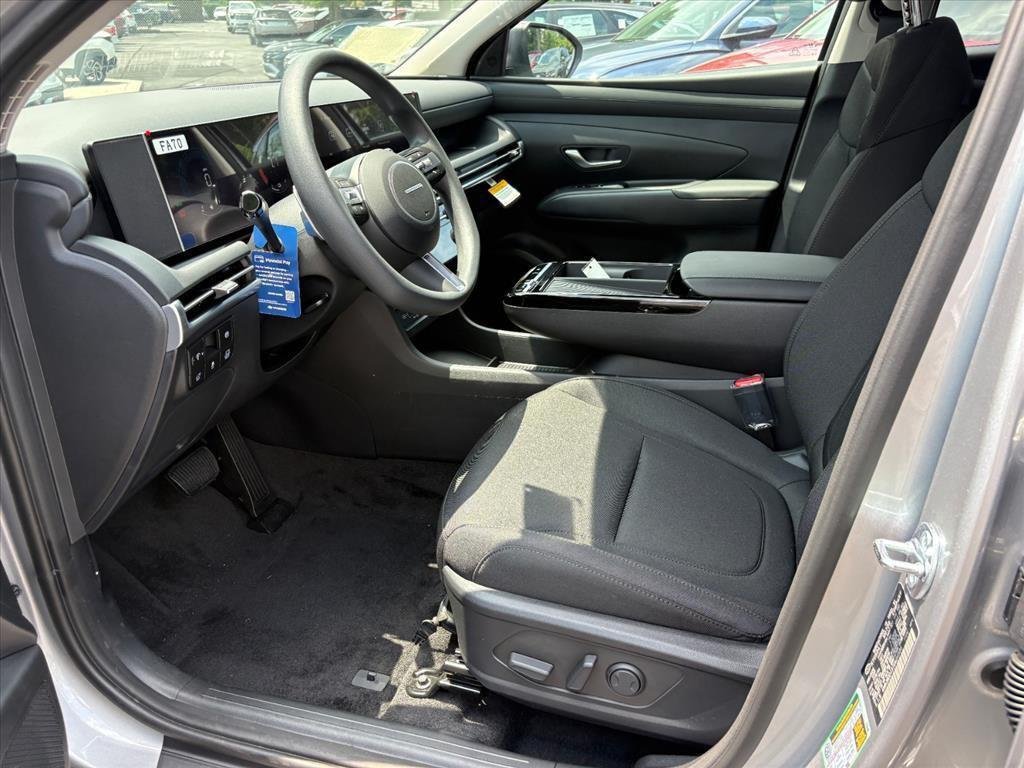 New 2026 Shimmering Silver Hyundai SEL image 56